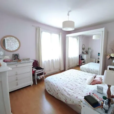 3 Bedroom House With Above-ground Pool Prigonrieux